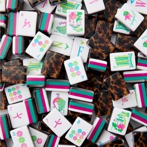 Glow Wild Mahjong Tiles - Tortoise Shell Style NEW